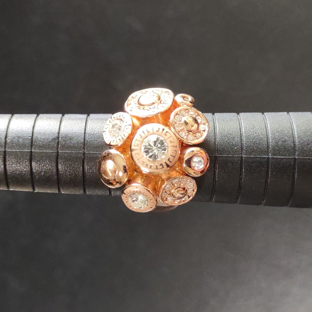 Rose Gold Rhodium Plated/Swarovski Crystal Cluster Ring - Picture 3 of 7